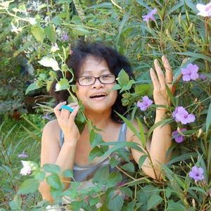 Meet your Posher, Cristeta